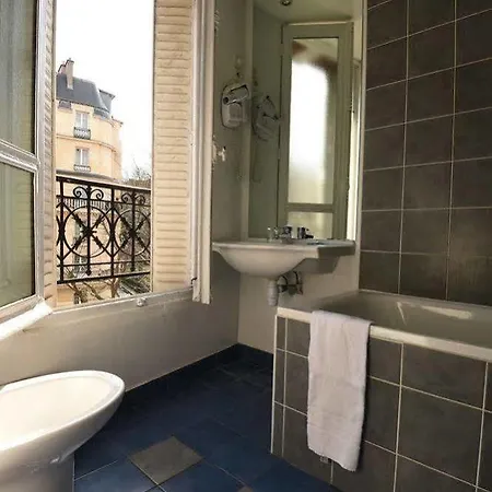 Sacre Coeur Green Spirit S Hotel